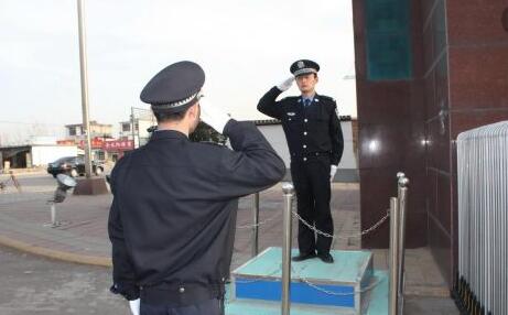 作為一名優(yōu)秀保安人名，應(yīng)該有的精神面貌有哪些？